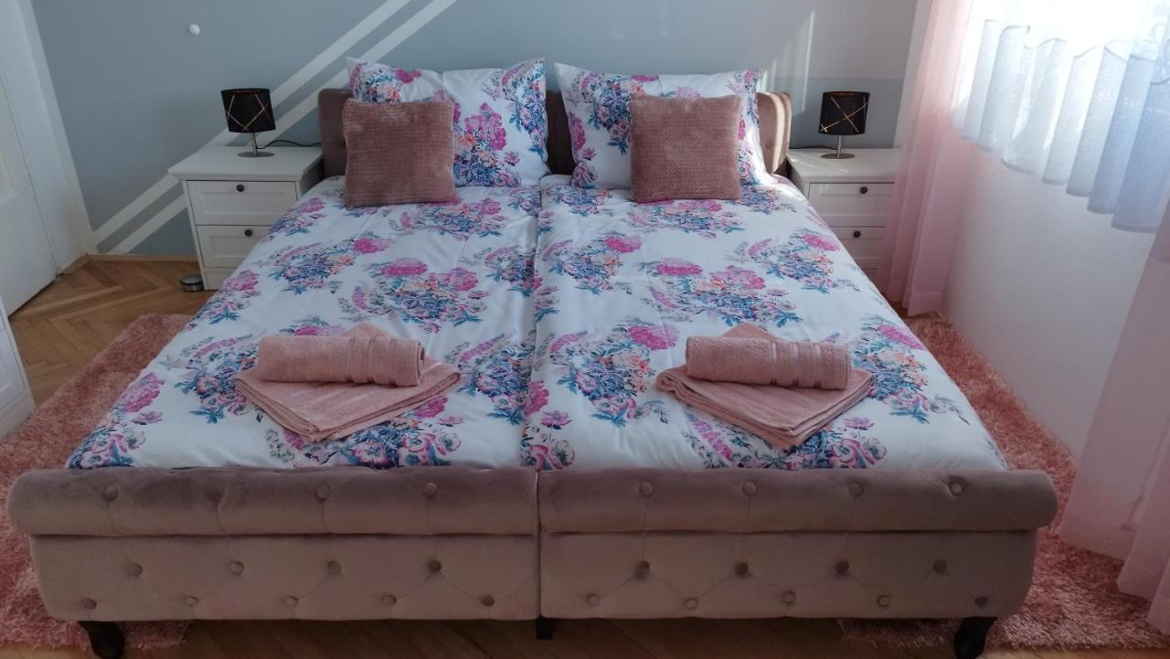 Apolonija Apartment Rijeka Ngoại thất bức ảnh
